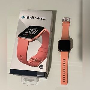 Fitbit Versa Rose Gold Smart Watch